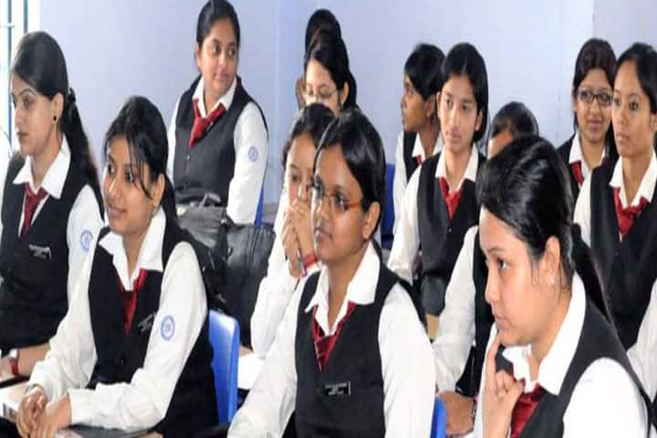Women's College campus in Tinsukia, Assam, India — photo 4