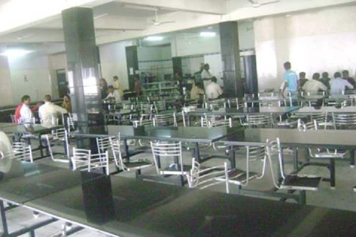 KGISL Institute of Information Management campus in Coimbatore, Tamil Nadu, India — photo 3