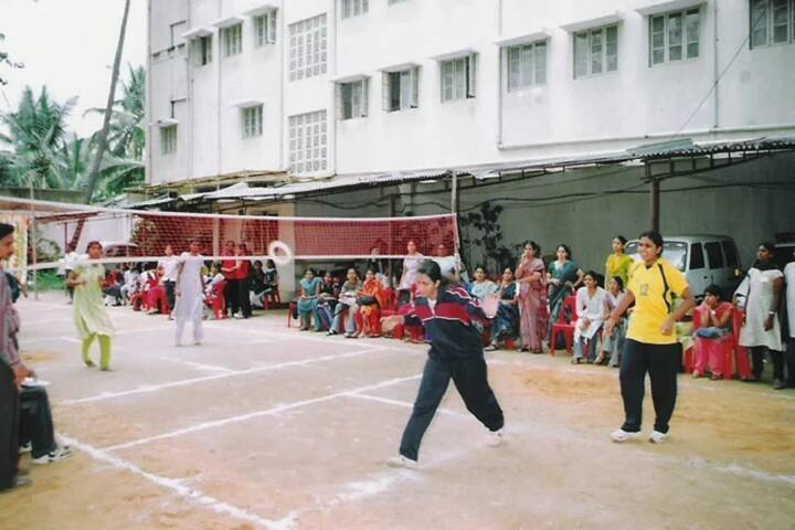 C B Bhandari Jain College campus in Bangalore, Karnataka, India — photo 3