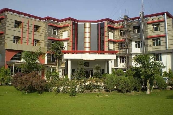 IIMT Engineering College campus in Meerut, Uttar Pradesh, India — photo 1