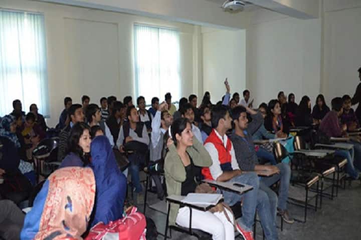 IIMT Engineering College campus in Meerut, Uttar Pradesh, India — photo 3