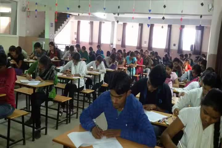 Optimus College of Higher Studies campus in Gwalior, Madhya Pradesh, India — photo 4
