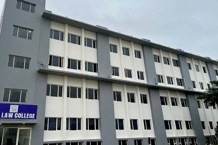 DPG Law College campus in Gurugram, Haryana, India — photo 1