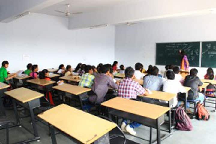 Vadodara Institute of Engineering campus in Vadodara, Gujarat, India — photo 2