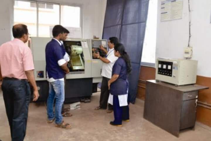 Gharda Institute of Technology campus in Ratnagiri, Maharashtra, India — photo 4