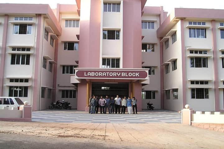 CUSAT Kochi campus in Kochi, Kerala, India — photo 2