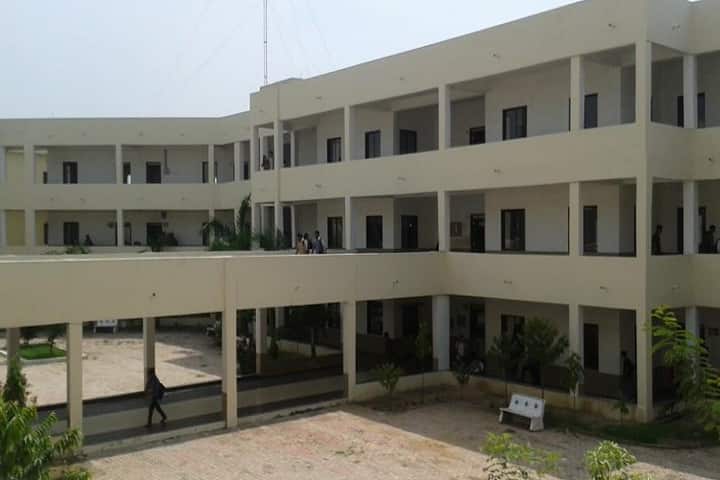 Ipcowala Institute of Engineering and Technology campus in Anand, Gujarat, India — photo 1