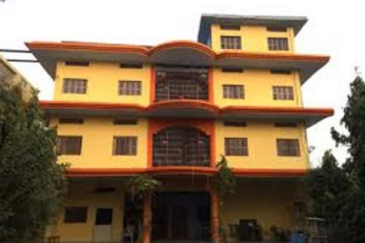 Vivekanand Mahila Shikshak Prashikshan Mahavidyalaya campus in Dholpur, Rajasthan, India — photo 1