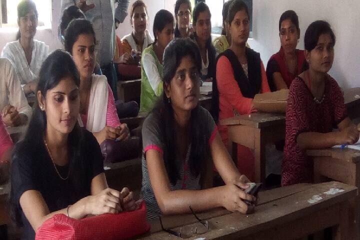 Yadu Nandan Pavitri Degree College campus in Forbesganj, Bihar, India — photo 3