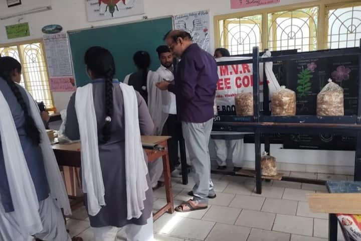 MVR Degree College campus in Visakhapatnam, Andhra Pradesh, India — photo 5