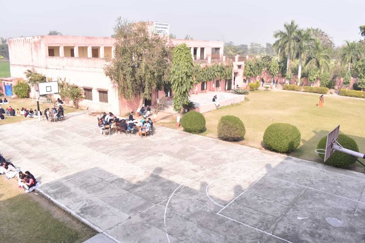 Smt Dilawari Devi Kanya Post Graduate College campus in Bulandshahr, Uttar Pradesh, India — photo 2