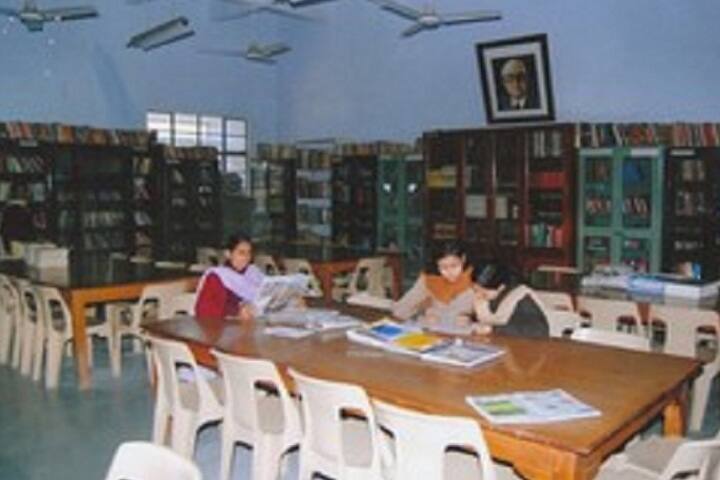 Smt Indramani Mandelia Shiksha Niket campus in Pilani, Rajasthan, India — photo 4