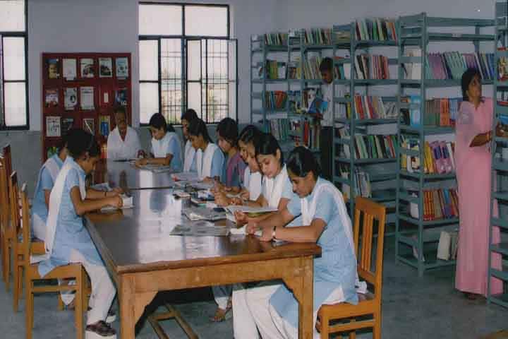 Smt Sushila Devi Mathur PG Girls College campus in Bhilwara, Rajasthan, India — photo 4