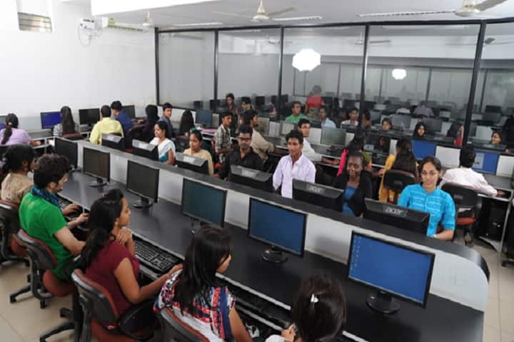 Indian Academy Evening College campus in Bangalore, Karnataka, India — photo 5