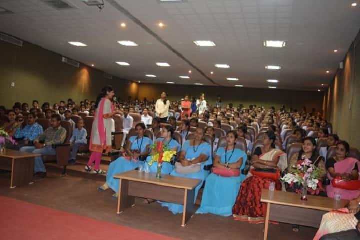 Rungta College of Dental Sciences and Research campus in Bhilai, Chhattisgarh, India — photo 4