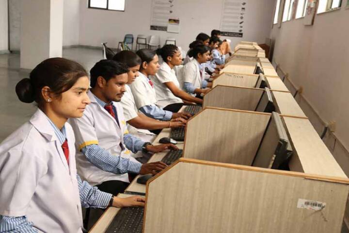 Teerthanker Mahaveer College of Nursing campus in Moradabad, Uttar Pradesh, India — photo 3
