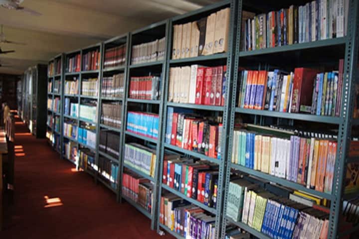 Government College for Women campus in Srinagar, Jammu and Kashmir, India — photo 2