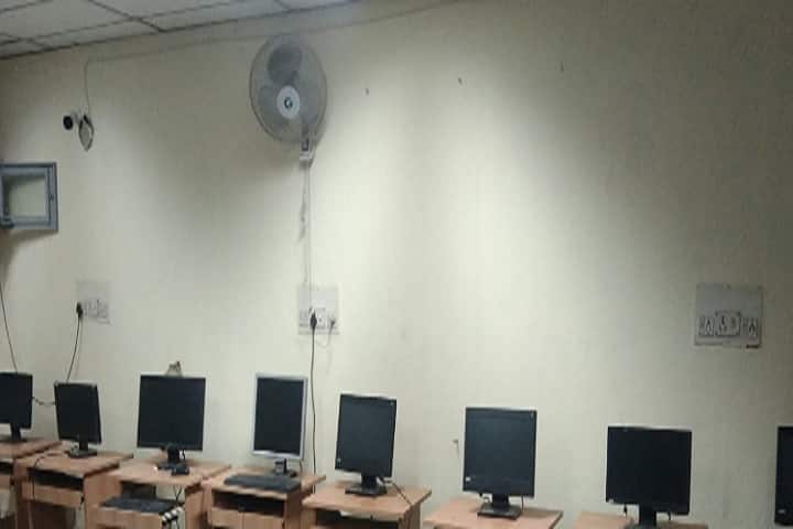 University College of Commerce and Business Management campus in Hanamkonda, Telangana, India — photo 2