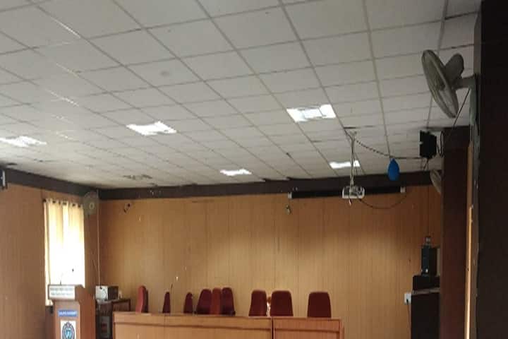 University College of Commerce and Business Management campus in Hanamkonda, Telangana, India — photo 4