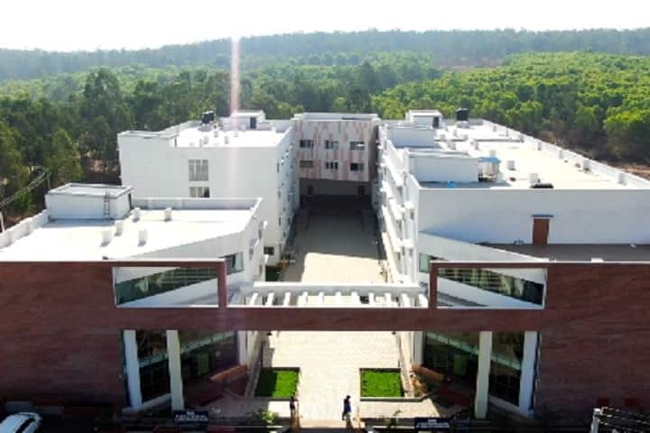 Dr Nitte Shankara Adyanthaya Memorial First Grade College campus in Bangalore, Karnataka, India — photo 2