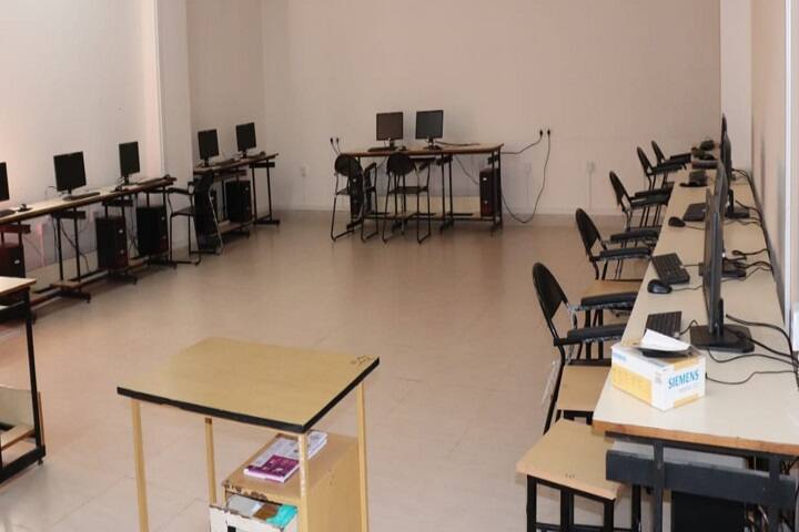 Dr Nitte Shankara Adyanthaya Memorial First Grade College campus in Bangalore, Karnataka, India — photo 5