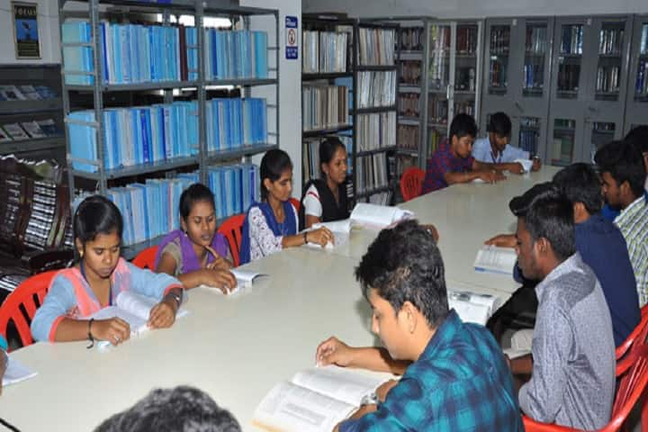 Vinayaka Mission's College of Pharmacy campus in Salem, Tamil Nadu, India — photo 5