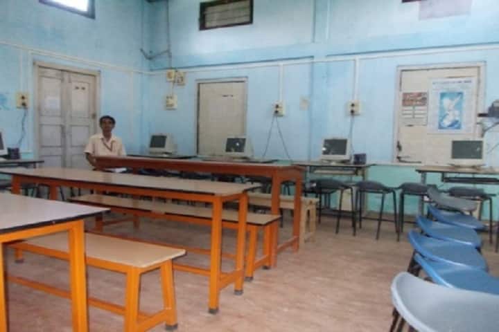 Sualkuchi Budram Madhab Satradhikar College campus in Guwahati, Assam, India — photo 3