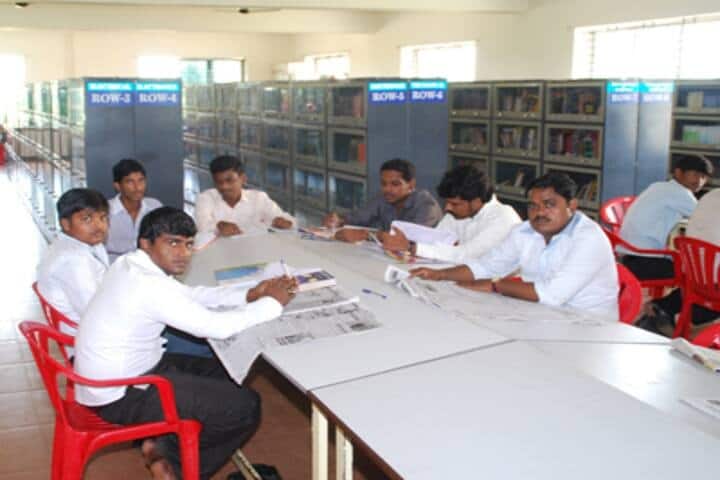 Arasu Engineering College campus in Thanjavur, Tamil Nadu, India — photo 3