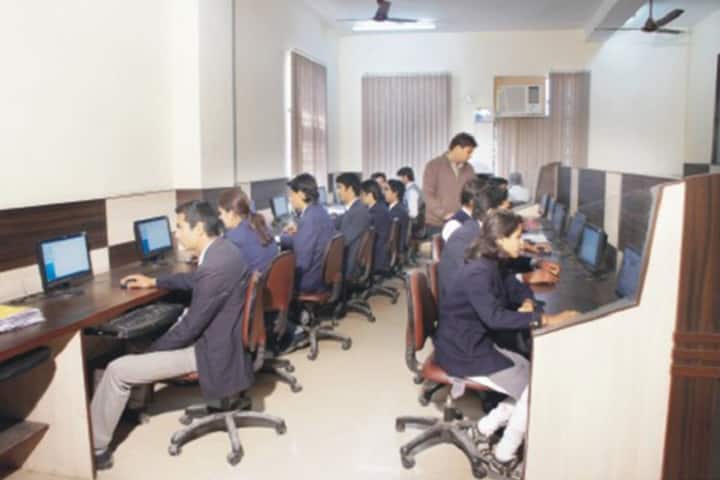 BBDIT Ghaziabad campus in Ghaziabad, Uttar Pradesh, India — photo 2
