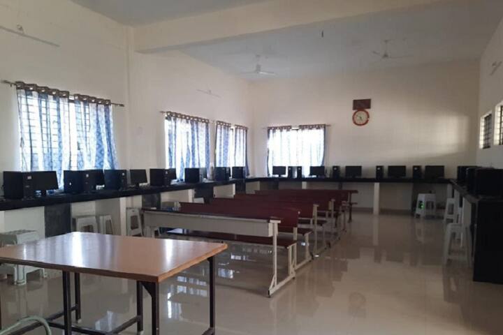 Government Polytechnic campus in Belgaum, Karnataka, India — photo 4