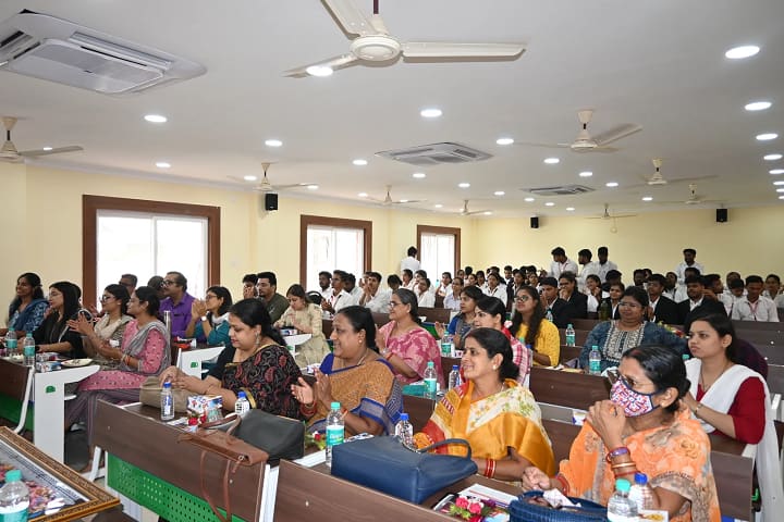 Madhusudan Law University campus in Cuttack, Odisha, India — photo 5