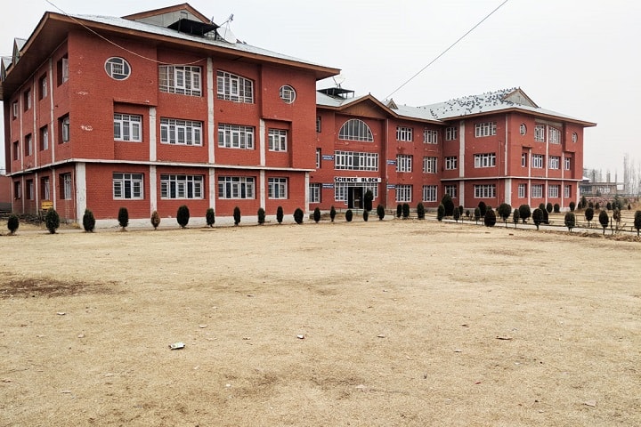 Government Degree College, Pulwama campus in Pulwama, Jammu and Kashmir, India