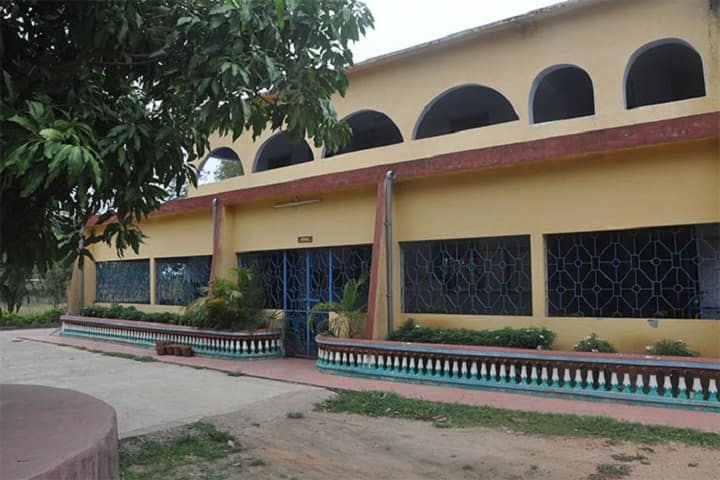 Netaji Subhas Ashram Mahavidyalaya campus in Purulia, West Bengal, India — photo 3