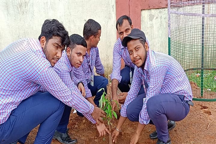 Madhupur Polytechnic campus in Deoghar, Jharkhand, India — photo 4