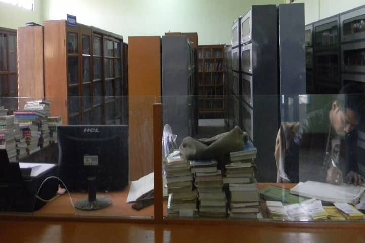 Lokonayak Omeo Kumar Das College campus in Sonitpur, Assam, India — photo 3