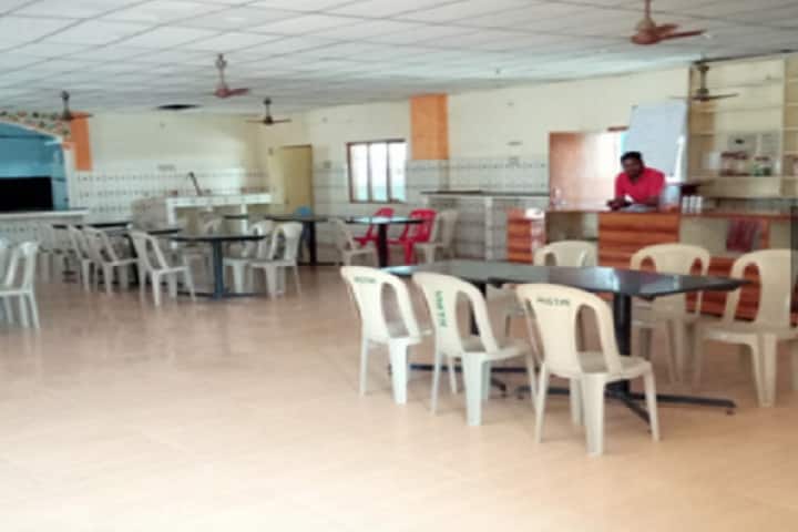 Wellfare Institute of Science Technology and Management campus in Visakhapatnam, Andhra Pradesh, India — photo 4