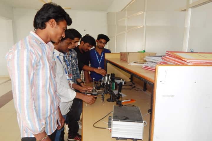 Sree Vahini Institute of Science and Technology campus in Krishna, Andhra Pradesh, India — photo 6