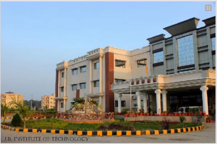 JBIT Dehradun campus in Dehradun, Uttarakhand, India — photo 2