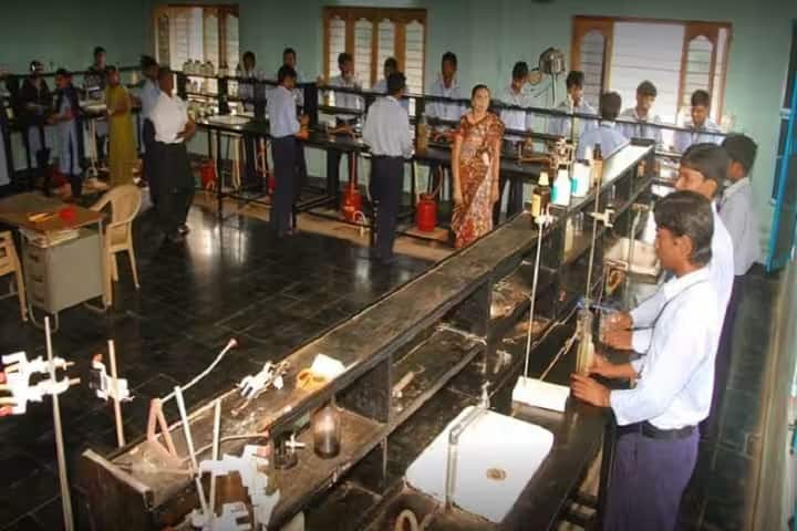 Sri Sarathi Institute of Engineering and Technology campus in Krishna, Andhra Pradesh, India — photo 4