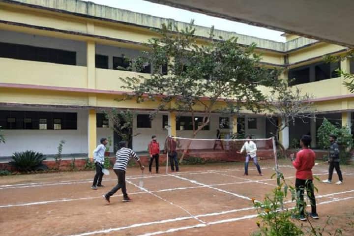 Government Rani Durgawati College campus in Wadraf Nagar, Chhattisgarh, India — photo 1