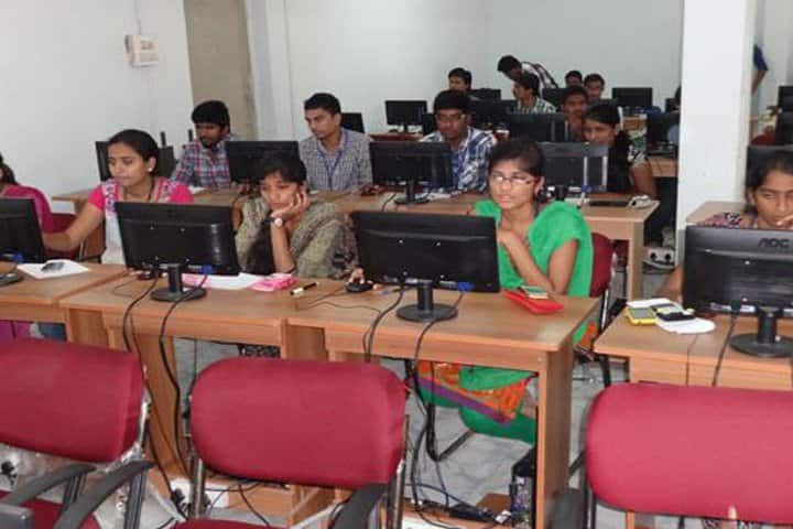 Joginpally B R Engineering College campus in Hyderabad, Telangana, India — photo 3