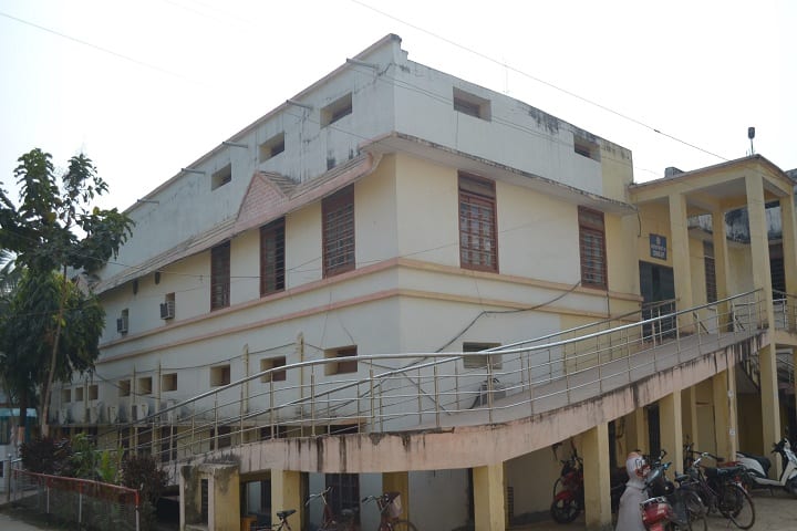 Sunderwati Mahila College campus in Bhagalpur, Bihar, India — photo 1