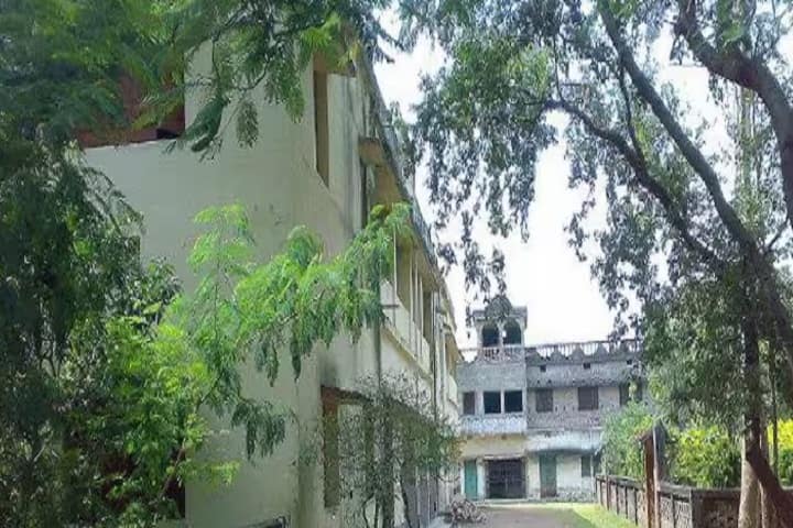 Balarampur College campus in Purulia, West Bengal, India — photo 1