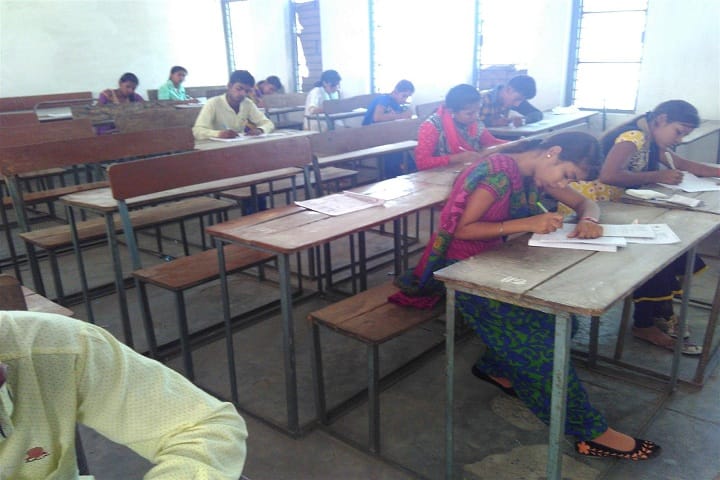 Government MMR Post Graduate College campus in Janjgir, Chhattisgarh, India — photo 2