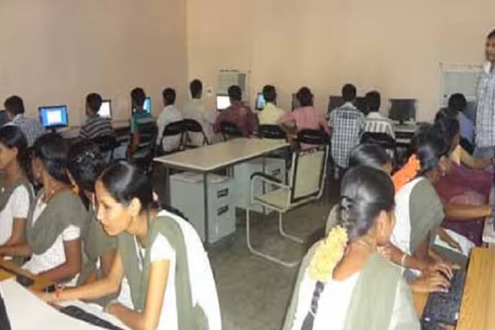 Government Degree College campus in Rajahmundry, Andhra Pradesh, India — photo 5