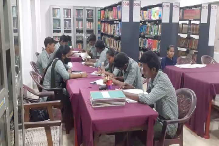 Sri Gurajada Appa Rao Government Degree College campus in Yellamanchili, Andhra Pradesh, India — photo 3