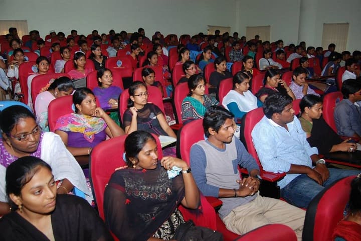 Acharya Nagarjuna University College of Pharmaceutical Sciences, Guntur campus in Guntur, Andhra Pradesh, India