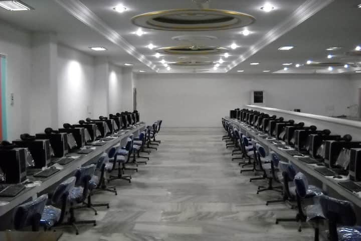 Bharathidasan Engineering College campus in Tirupattur, Tamil Nadu, India — photo 5