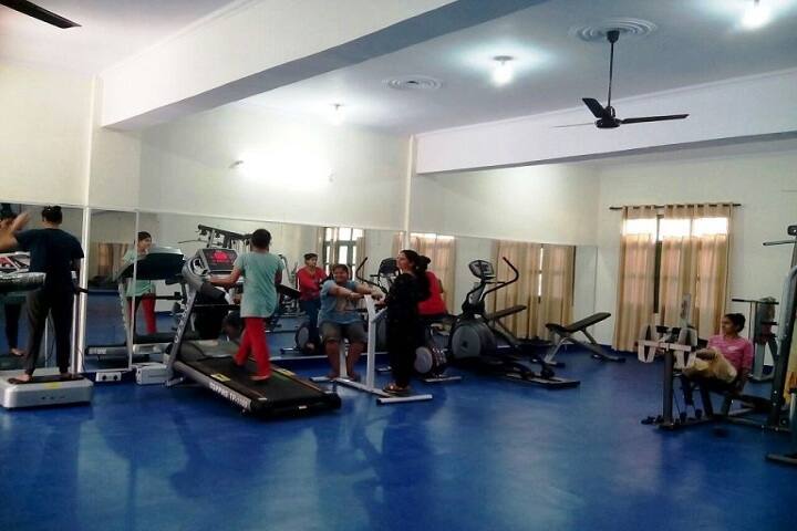 Seth Navrang Rai Lohia Jairam Girls College campus in Kurukshetra, Haryana, India — photo 5