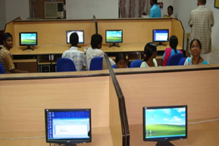 Noble College campus in Machilipatnam, Andhra Pradesh, India — photo 4